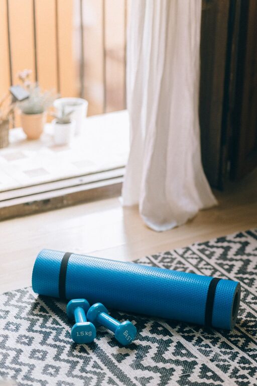 Cómo crear un rincón de entrenamiento simple en casa